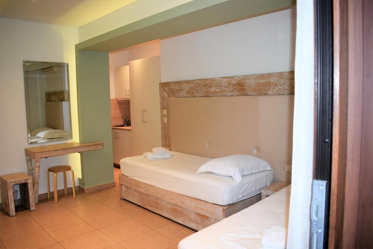 Studios Apartments Irini Patira Potos Dış mekan fotoğraf
