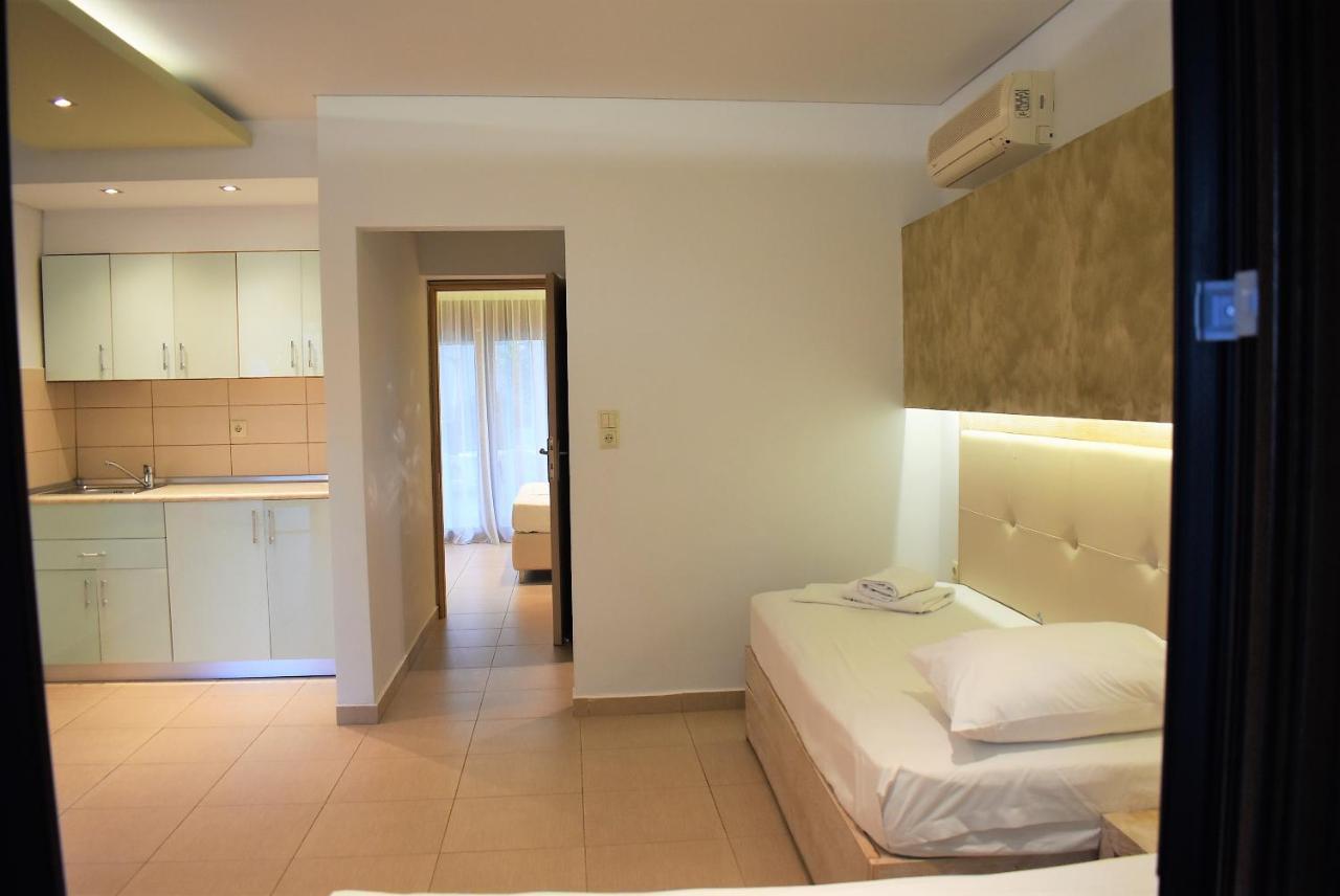 Studios Apartments Irini Patira Potos Dış mekan fotoğraf