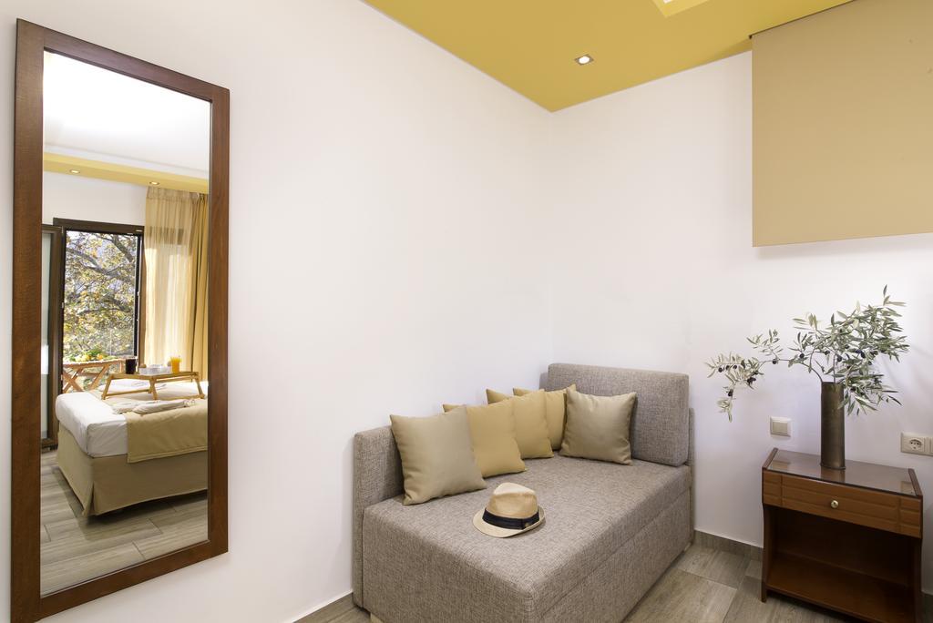 Studios Apartments Irini Patira Potos Dış mekan fotoğraf